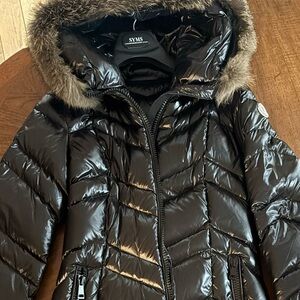 Moncler Women’s Coat with detachable fur hood trim